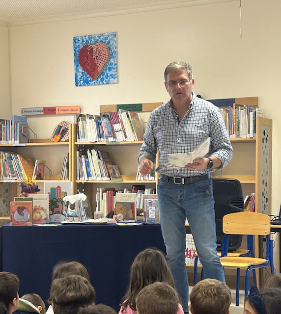 Escritor João Manuel Ribeiro 1